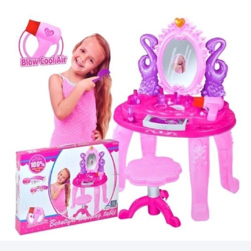 Swan dressing table - VS2564 - Nice, sturdy and non-toxicThere is a magic sound and light when press the button on the mirrorMove lightly across the surface of the sensor and the hirl images will appear in the magic mirrorIt includes: 11 accessoriesSpecifications:Gender: GirlsAger: 3+ YearsDimensions: 49 x 29 x 40 cm