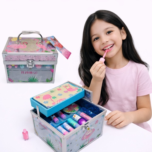Flamingo Train Case Beauty Set 10241 - Nail Polish: Peelable, water-based polishes often in scented varieties like bubble gum.Lip Products: Flavored lip glosses (such as cotton candy) and moisturizing lip balms.Face & Eye Makeup: Shimmer palettes for eyes and cheeks.Accessories: The case itself is an acrylic or metal-edged 