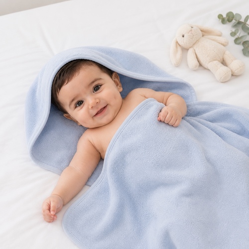 FD12/ Blue Hoodie Towel