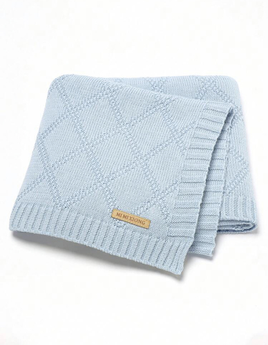 Knitted blanket