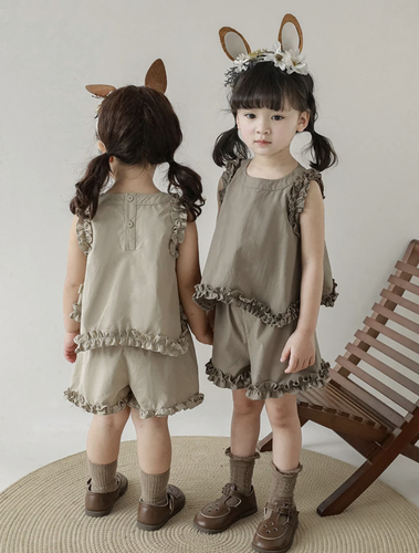 Ruffle set