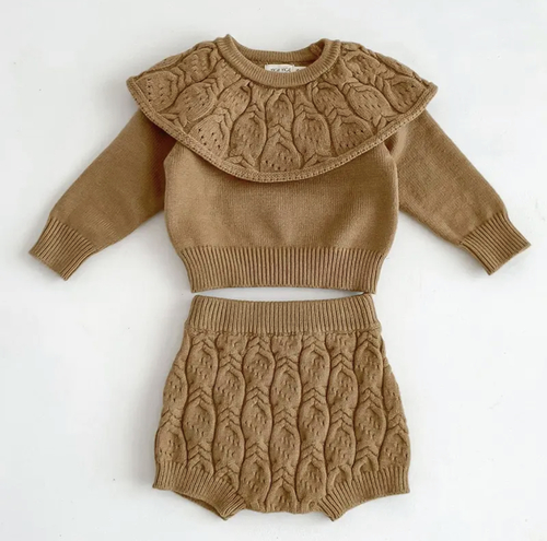 Knitted set