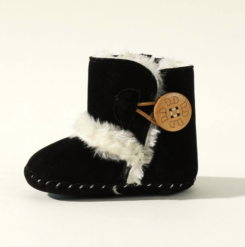 Boots with fur