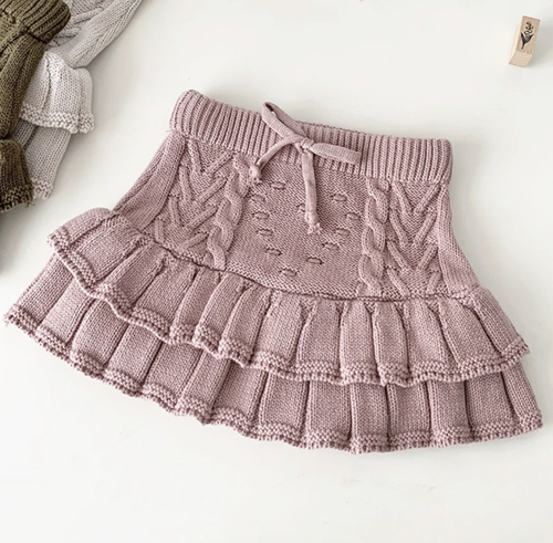 Knitted skirt
