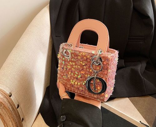 Girls bag-square