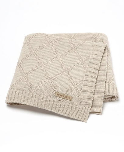 Knitted blanket