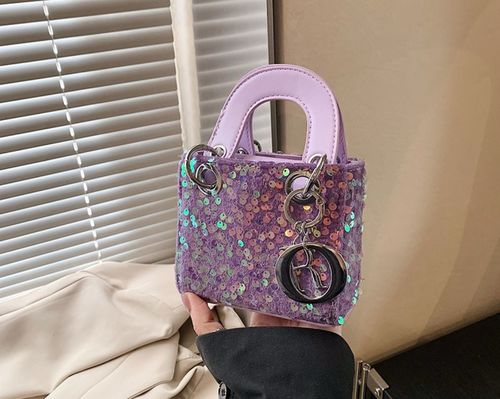 Girls bag-square
