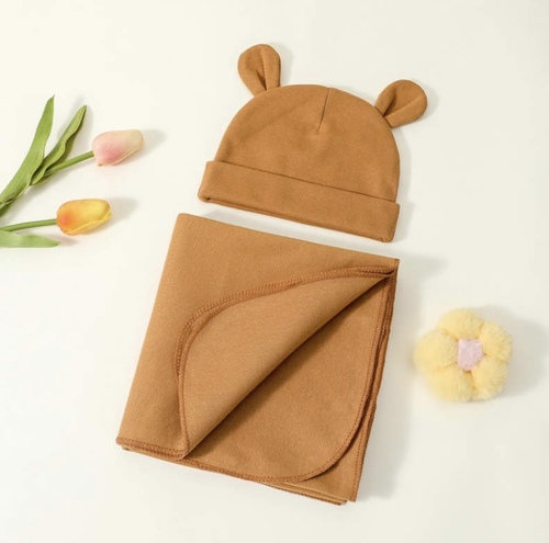 swaddle with hat #1