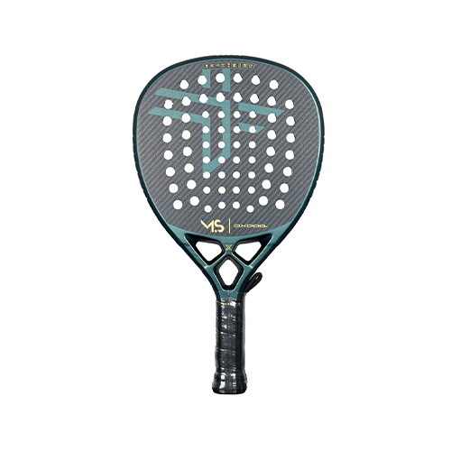 Padel Store - Oxdog Hyper Pro Plus 2.0 Ms Edition 24 - Mohamed Sadon Racket Shape : Teardrop Weight : 358-361g +/- Box : Yes HES Carbon Balance : High Foam Material :  Multi Eva Hard Advanced Professional