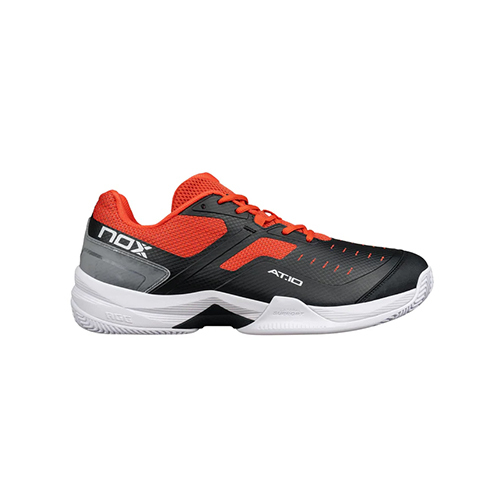 Nox AT10 Pro Black Red Shoes - Chosen by the Professionals: The Nox AT10 PRO 2024 are the favorite shoes of Premier Padel's number 1 player, Agustin Tapia. He relies on them for both training and official matches, ensuring optimum performance and maximum comfort at all times. CALAT10BLRE