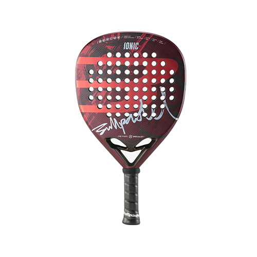 Bullpadel Ionic Power 24 - Weight: 365-375 GRS. Shape: Diamond
 Protector: No
 Player: AdvancedPower/Control: 90/80 Outer core: Glaphite Inner core: Multieva Balance :  High