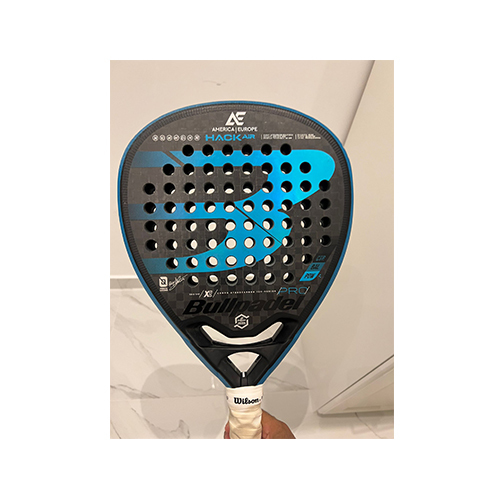 Bullpadel Hack Air AE 21 Used - Used Racket
Shape: Diamond Surface:18K Carbon Surface How many months used: 6 months Scratches how many: small scratches upper side Seller Whatsapp Number: 5584 4488