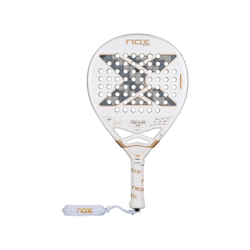 NOX AT10 LUXURY GENIUS 12K ALUM XTREM 2026 BY AGUSTÍN TAPIA - REF : PAT10GENIUS1226WEIGHT:360 - 375g WIDE:38 mm FRAMEWORK:Carbon CORE:HR3 BLACK EVA FACE:Carbon Fiber 12K Alum Xtrem SURFACE:Dual Spin SHAPE:Drop / Tear