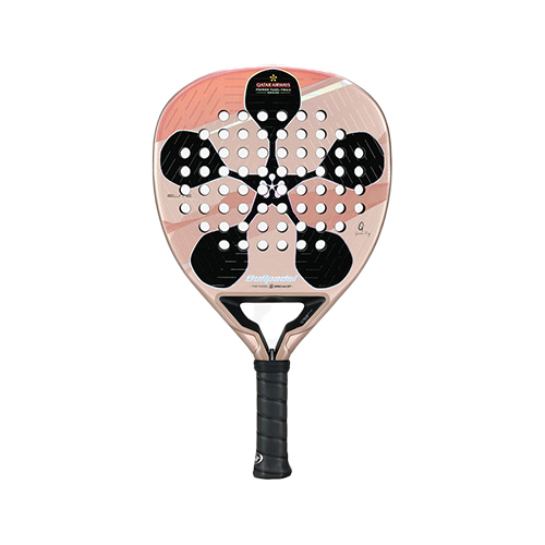 Bullpadel Elite W TF 25 - Shape : Hybrid&nbsp; Weight : 350-360g +/- Game : Control Racket Cover : Box Face Material : Fibrix Balance : Low to Medium Foam Material : Multieva