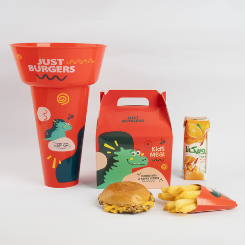 Kids Meal Cheese Burger with tommy cup