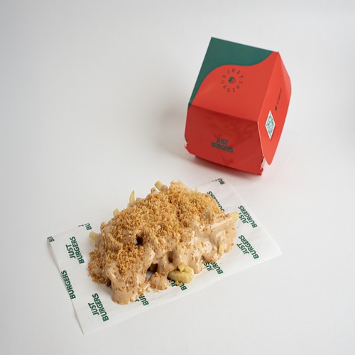 جست برجر فرايز - Daily cut potatoes with special sauce