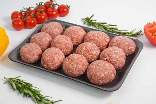 Meat Balls 12 Pieces - 500 gram minced meat with special seasoning.