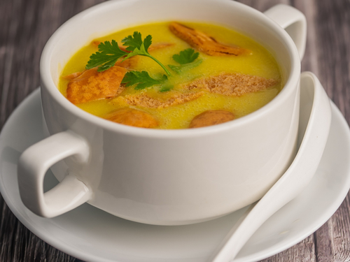 شوربة العدس