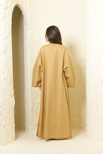 SEAM BISHT BEIGE GOLD