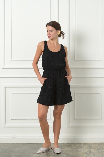 BLACK SHORT AND TANK TOP SET