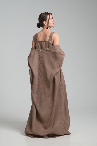 DUSTY BIEGE/PINK BISHT