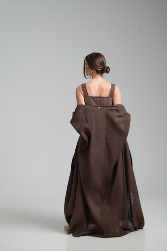 LIGHT BROWN BISHT