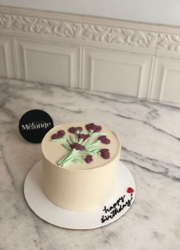 Tulip Cake