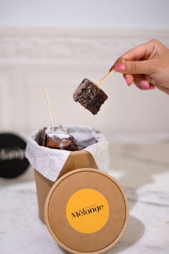 Brownies Bites with Milk and White Chocolate Sauces