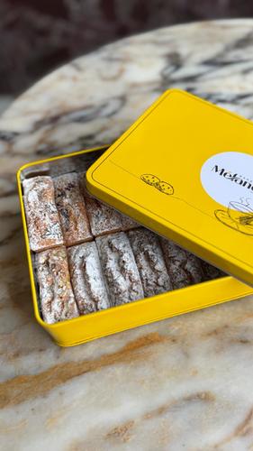 Financier Box