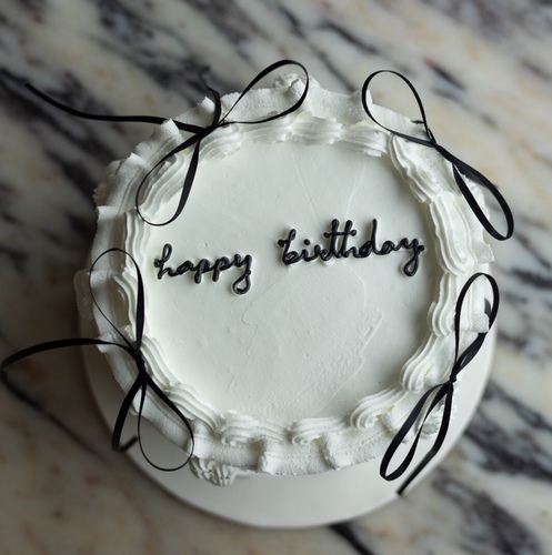Vintage Ribbon Cake