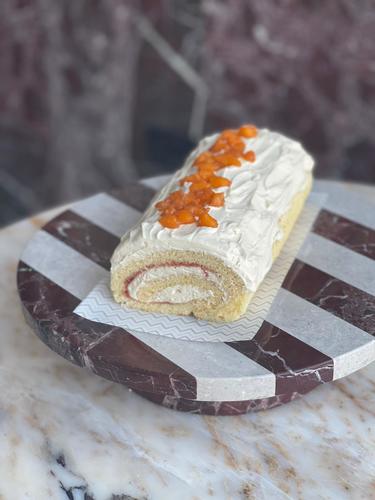 Summer Roulade Cake - Note: Fruits might arrive dry upon delivery