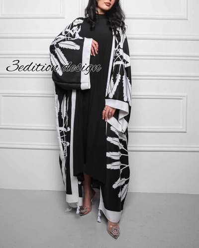 Bisht 4 - fabric Cotton 80%Polyester 20% 
Width is approximately 34 inches
The length is approximately 54 inches