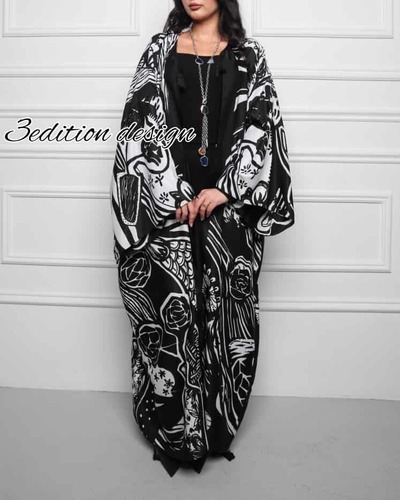 3 Edition Design  - Bisht 13 - fabric Cotton 80%Polyester 20%Width is approximately 34 inches
The length is approximately 54 inches