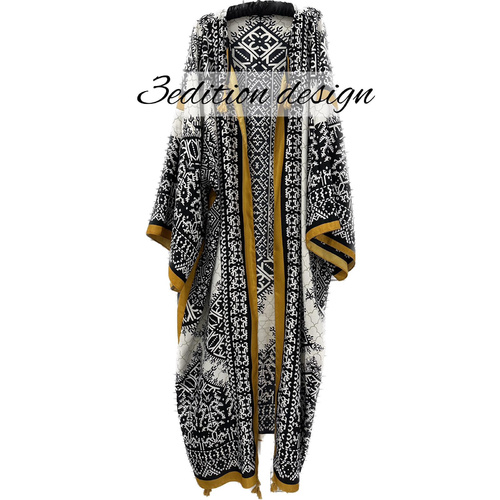 Bisht 20 - fabric Cotton 80%Polyester 20% Width is approximately 34 inches
The length is approximately 54 inches