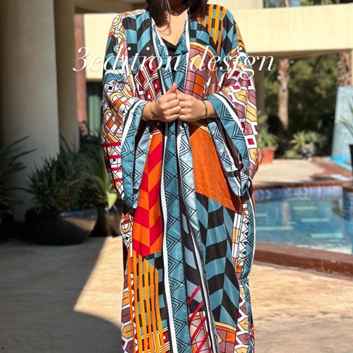 3 Edition Design  - Bisht 17 - fabric Cotton 80%Polyester 20%Width is approximately 34 inches
The length is approximately 54 inches