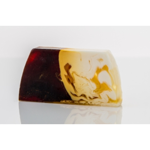 Coffee - HANDMADE SOAP 100g  The offer includes more than 15 aromas which, through
colours and natural ingredients, create soaps with unique designs and aromas.
Our homemade soaps will refresh you and enhance your well-being each time you
use them. Choose any of our various aromas to give each day a particular
sensation. Every piece of soap is unique and handmade, as it is crafted
individually.