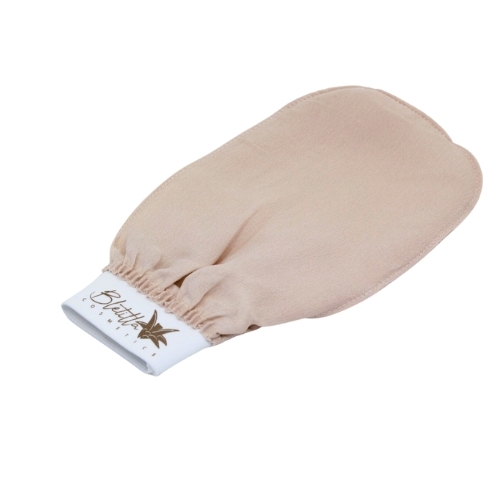 Bletilla  - Silk Exfoliating Gloves - Coarse - Silk loofah for body exfoliation, made of 100% natural silk, suitable for all skin types 
 Coarse silk loofah The Turkish exfoliating glove made of natural silk was manufactured using a specific technique, where the naturally woven silk waves quickly remove dead skin and impurities by profoundly exfoliating the body. This exfoliation aims to treat the skin and unify its colour. It removes tan, pigmentation, blackheads, scars and stretch marks. It makes The complexion bright, healthy and shiny.