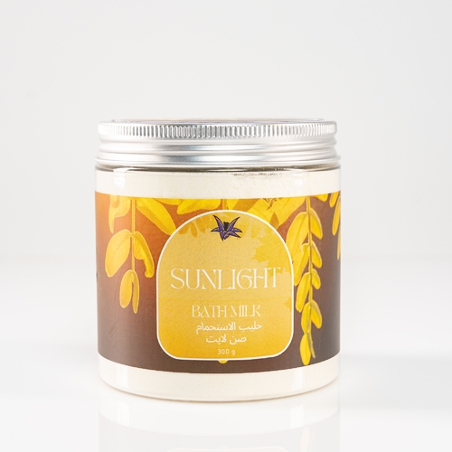 Sunlight Bath Milk - Bath milk It contains milk powder and goat's milk Leaves the complexion soft and supple, prevents dryness, regenerates skin cells, and improves the appearance of the skin and complexion