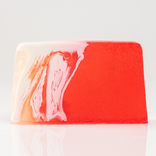 Red Rose - HANDMADE SOAP 100g  The offer includes more than 15 aromas which, through
colours and natural ingredients, create soaps with unique designs and aromas.
Our homemade soaps will refresh you and enhance your well-being each time you
use them. Choose any of our various aromas to give each day a particular
sensation. Every piece of soap is unique and handmade, as it is crafted
individually.