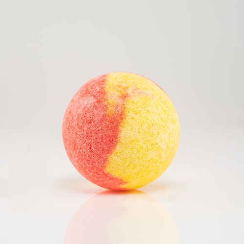 Bletilla  - Smile Apple - 1 of Bath Bombs  Immerse one bath bomb into your bathtub to fill your
bathroom with rich aromas and surround yourself with harmony. The offer
includes more than 40 aromas, which create a unique design through colours and
natural ingredients and guarantee highly relaxed bath time. The water with the
dissolved bath bomb becomes aromatic and will make your skin nice and smooth.
Choose an aroma you enjoy, creating an emotional adventure while relaxing in a
bath every day!