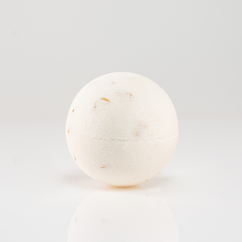 Bletilla  - Goat Milk with oats - 1 of Bath Bombs  Immerse one bath bomb into your bathtub to fill your
bathroom with rich aromas and surround yourself with harmony. The offer
includes more than 40 aromas, which create a unique design through colours and
natural ingredients and guarantee highly relaxed bath time. The water with the
dissolved bath bomb becomes aromatic, making your skin nice and smooth.
Choose an aroma you enjoy, creating an emotional adventure while relaxing in a
bath every day!