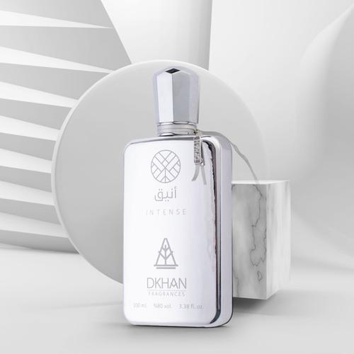 عطر أنيق - عطر أنيق مقدمة العطر : برغموت ، ليمون قلب العطر : دارسين ، لوز قاعدة العطر : ورد برازيلي ، عنبر أسود للجنسيين 100 مل