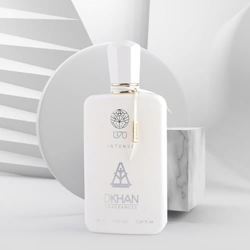 عطر 1370 - عطر 1370 الطبقة الاولى : خشب كشمير  
 قلب العطر:  باودر  
 قاعدة العطر : مسك ابيض  
الحجم 100 مل  
للجنسين