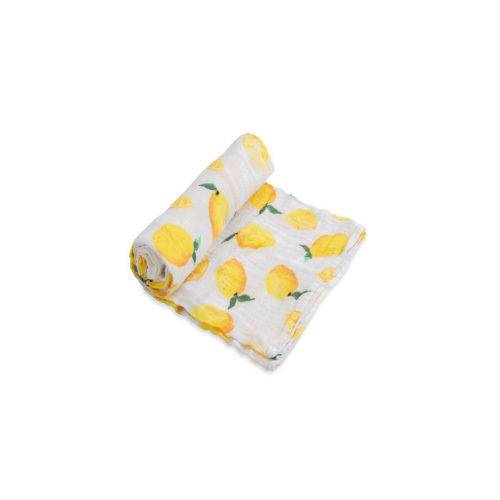 Little Unicorn - Cotton Muslin Single Swaddle - Lemon - Featuring hand-painted prints, this versatile swaddle is an everyday essential. Crafted in lightweight and breathable cotton muslin, ideal for swaddling, nursing, cuddling and more. 100% cotton muslin One 47