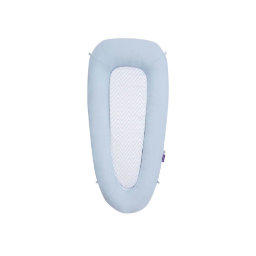 Clevamama - Cleva Sleep Pod - Soft Blue ( 0-6 months) - Luxurious comfort for your newborn baby, safely supporting their body, head and neck Perfect for supervised sleeping and napping whether at home or away Breathable and lightweight, with reduced heat retention to help prevent overheating and keep your baby comfortable Hypoallergenic, pH balanced & toxin free which makes the pod ideal for babies who suffer from asthma & allergies. ClevaFoam technology helps protect the round shape of your baby's soft head and supports their growing little body Super soft and breathable, the easy to remove, machine washable outer cover has a reverse zip for your child's safety The ClevaSleep pod inner mattress is made using our advanced ClevaFoam® technology. This has been scientifically proven to support and protect your baby's rapidly growing little body, developing joints and the round shape of your baby’s soft head to help prevent Flat Head Syndrome (Plagiocephaly). (Trinity College, University of Dublin, Ireland). ClevaFoam® with its open cell structure is 100% breathable, has significantly reduced heat retention and is remarkably lightweight. For your baby’s comfort and safety, it is hypoallergenic, pH balanced, toxin and formaldehyde free, making it suitable for babies with asthma and allergies. ClevaSleep Baby Pod Size /dimensions: Inner: 24 x 63 cm Outer: 52 x 87 cm.