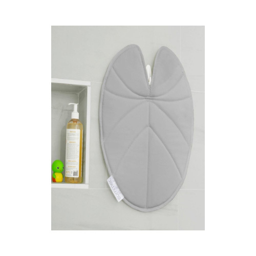 Summer Infant - OPP Baby Bath Cushion Grey - The Summer® Baby Bath Cushion fits in any traditional plastic baby bath tub. This support insert provides extra cushion for your little one during bathtime and the non-slip grips and soft material will keep them comfortable. The cushion will absorb just enough water to keep your baby warm, while drying quickly afterwards to help prevent mold and mildew build up. Plus, its machine washable!