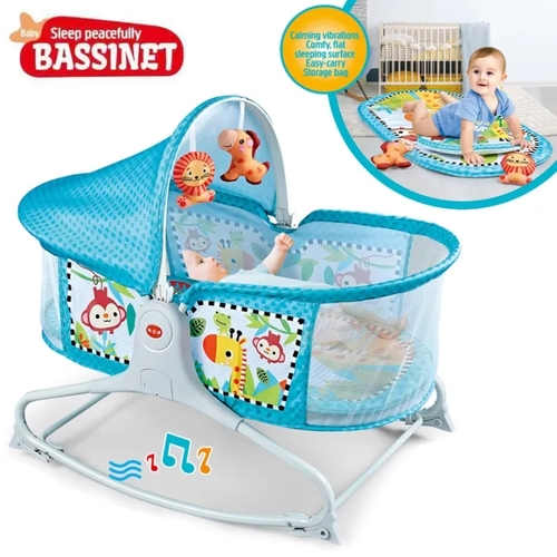 BABY BASSINET- VS0570 - THIS BASSINET PROVIDES A COZY SPOT FOR YOUR LITTLE ONE WITH ITS FLAT & COMFY SLEEPING SURFACE.
ADD CALMING VIBRATIONS MUSIC FOR AN EXTRA LEVEL SOOTHING (& SNOOZING) COMFORT.
FOR 0-12 MONTHS