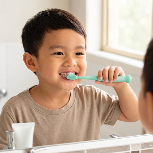 KINDEE TOOTHBRUSH GREEN