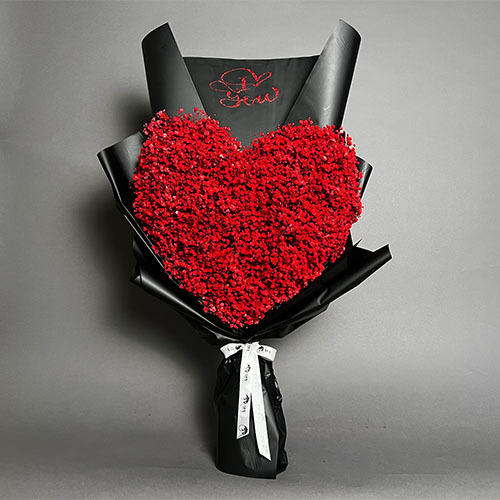 Love Bouquet - Black wrapping paper with red  gypsophila  optional: writing on the item maximum 10 characters  Height 70  Width 45