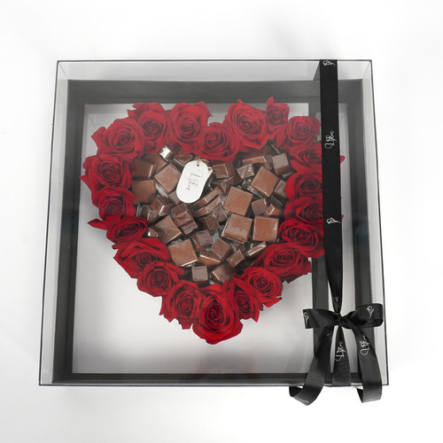 I Love You - A big acrylic box with red roses and 1Kg Belgian chocolates.
 Height: 15cm  Width: 48cm  Sell by: Quantity